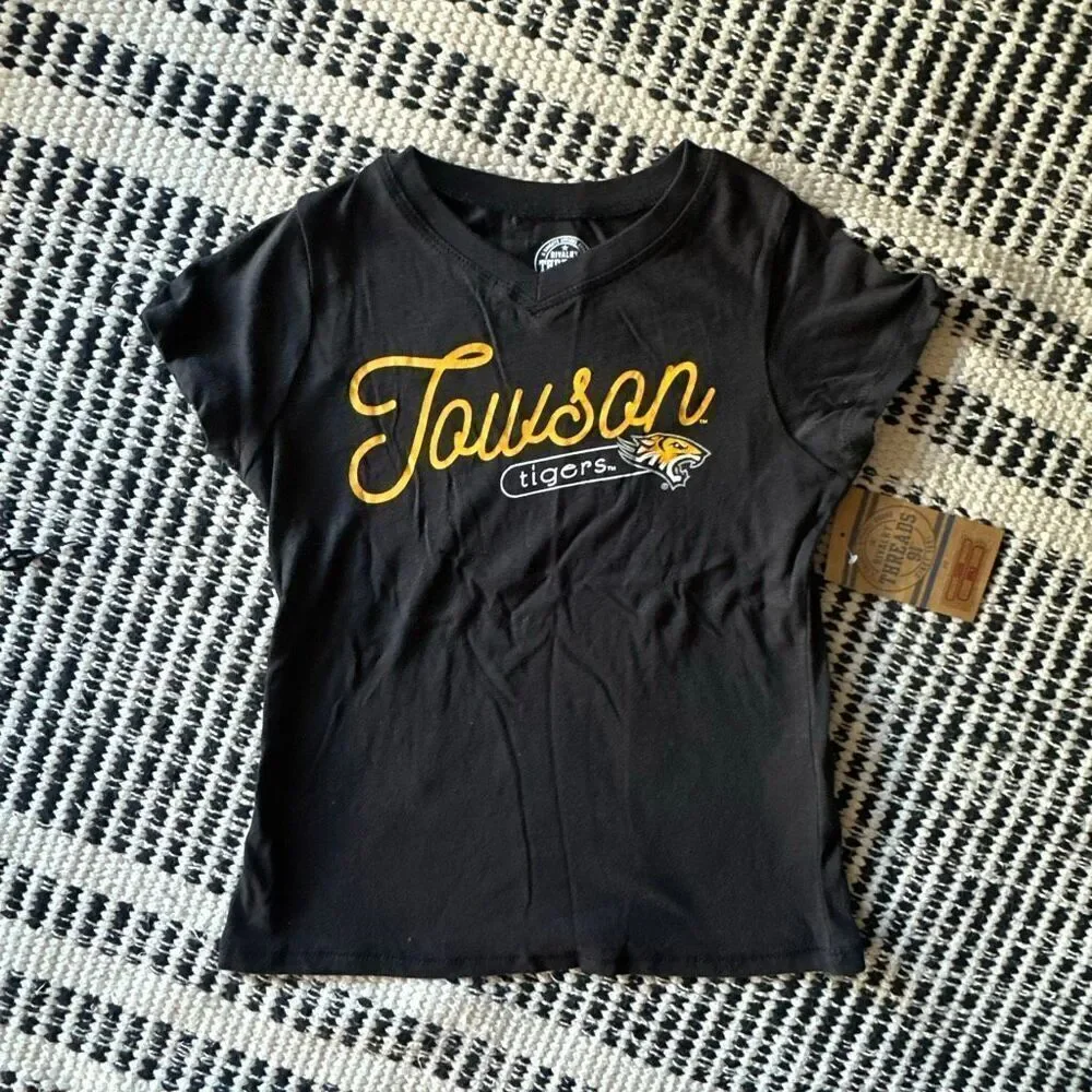 Knights Apparel Size small 6/6x girls Towson Tigers football  t shirt NWT